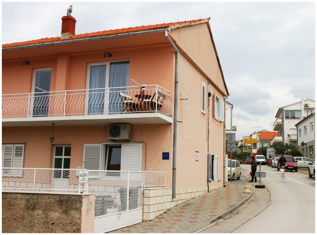 Apartman Loretta Primosten Luaran gambar