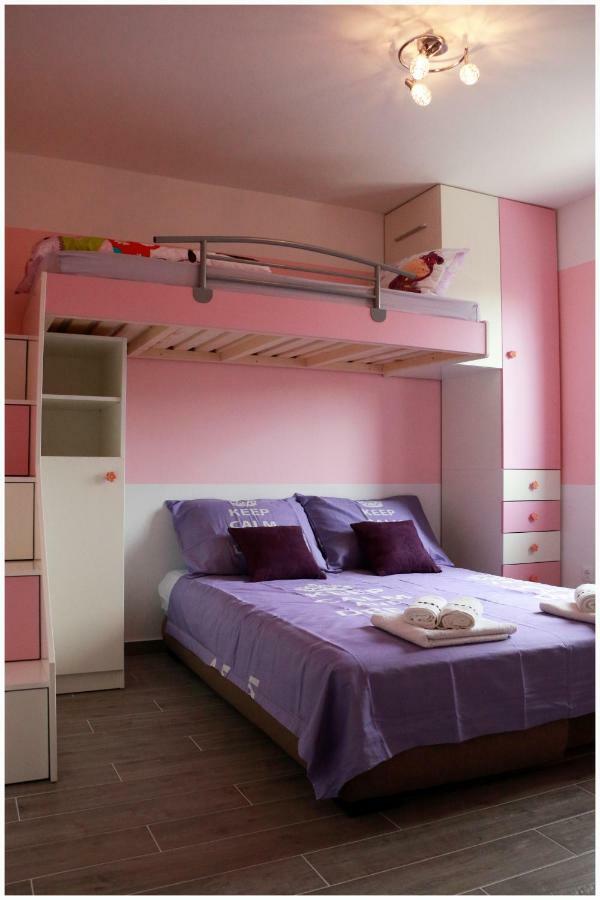 Apartman Loretta Primosten Luaran gambar