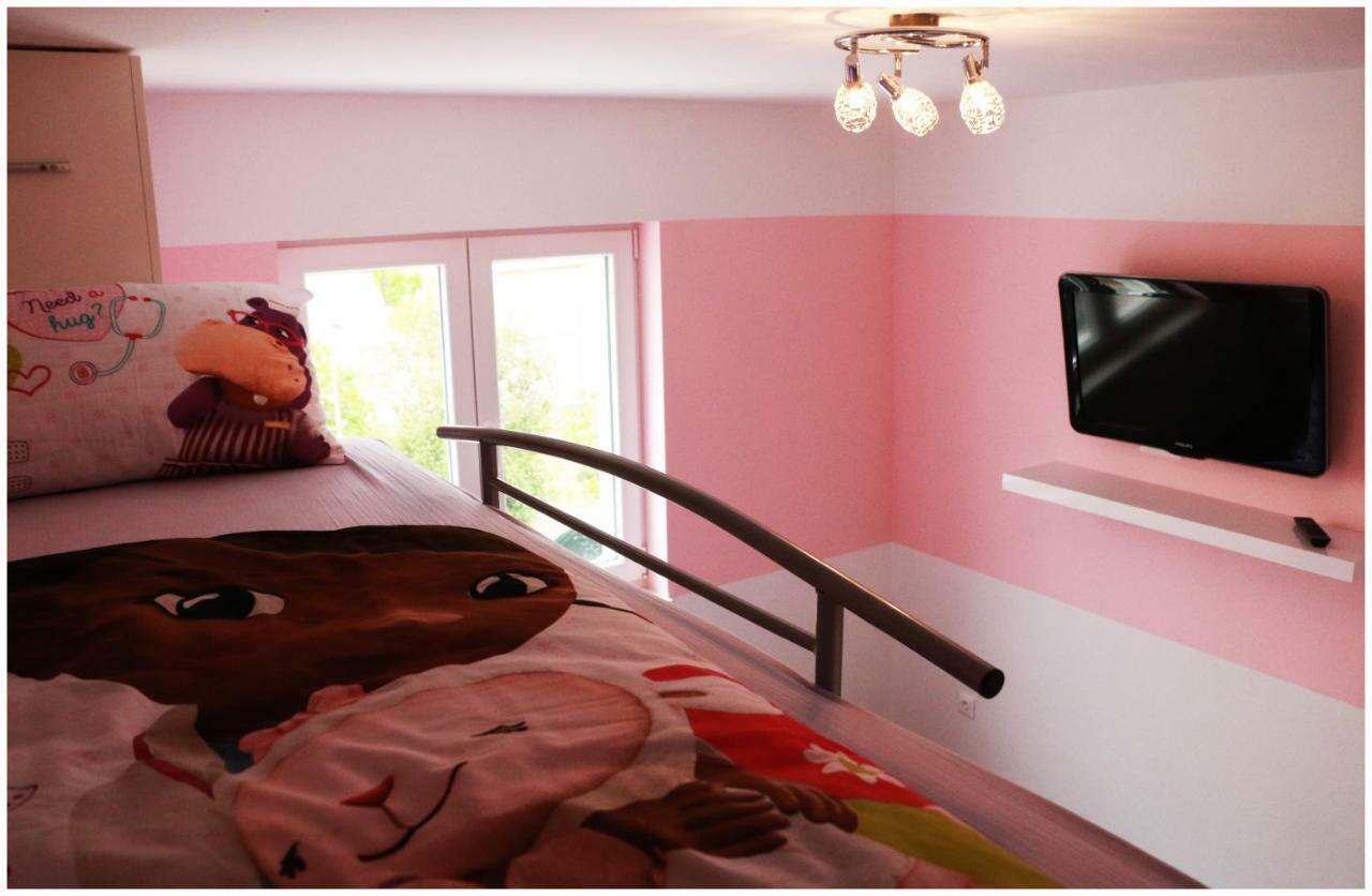 Apartman Loretta Primosten Luaran gambar